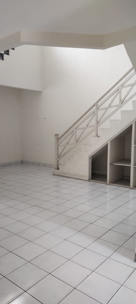 Rumah Dijual Siap Huni di Meadow Green Lippo Cikarang